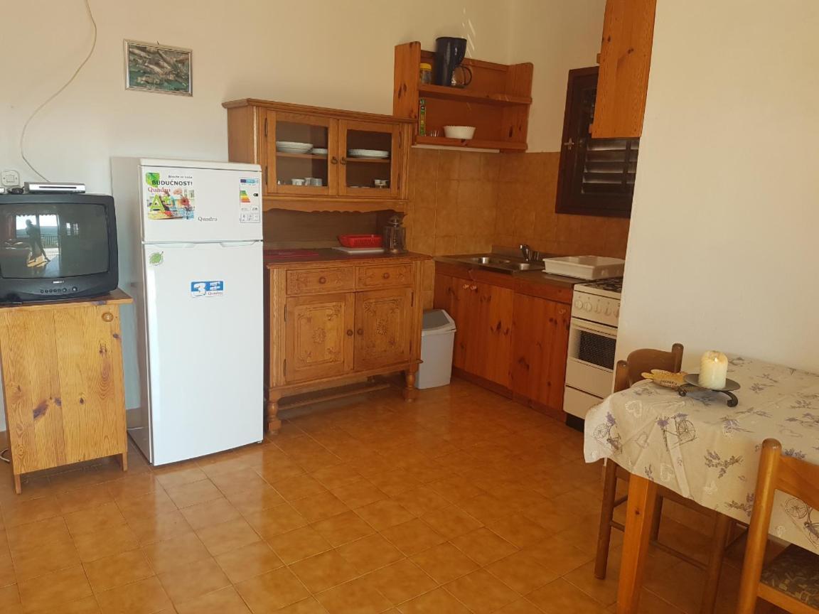 Apartments Ljuba Sevid Extérieur photo